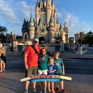 Meet your Posher, April